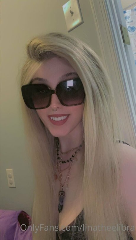 ニューハーフが男とセックスするオンリーファンズ 美しいポルノ 画像