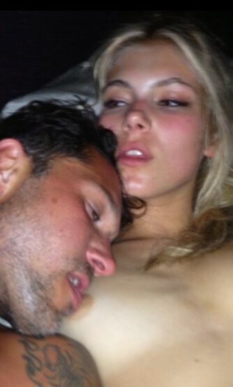 ビキニプリンセスオンリーファンズ アダルト無料 ギャラリー