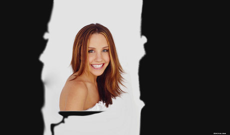 Amanda Laura Bynes 限定モデル 写真