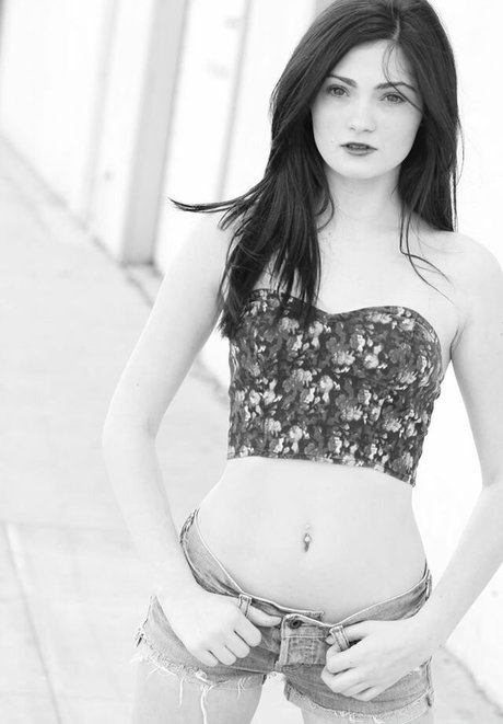 Alexis Raich ポルノスター 無料 写真