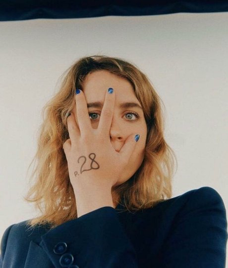 Adele Haenel プロフィール写真