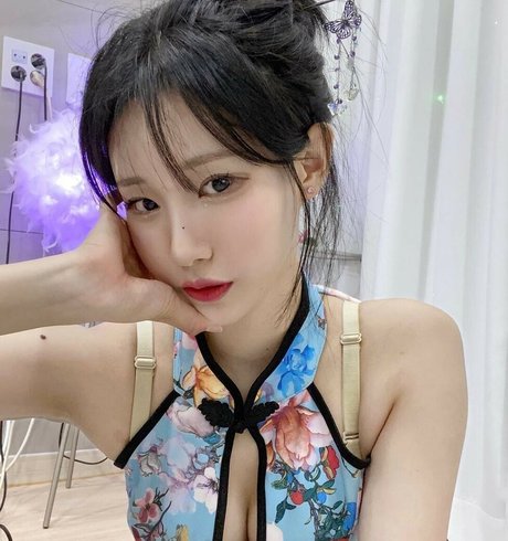 gilyoung8 セクシーなスター 画像