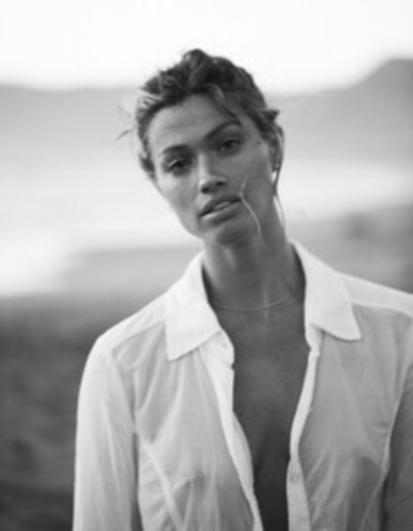 Maggie Rawlins ホットなポルノスター ギャラリー