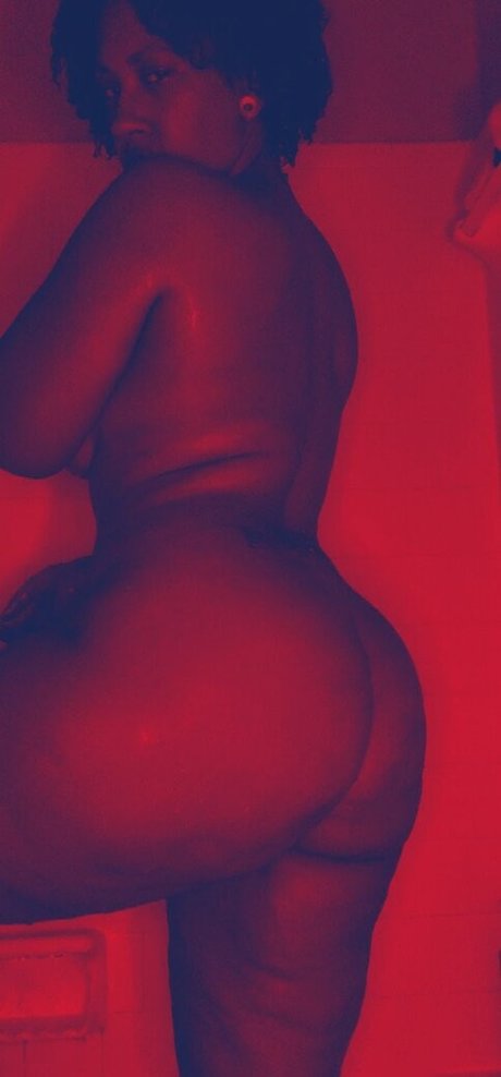 MzGuidedGoddess HDポルノスター 写真