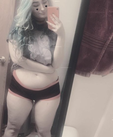 Juliexwolfe ポルノスター xxx 写真