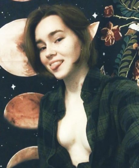 Cat Bogausch ポルノスター 独占 写真