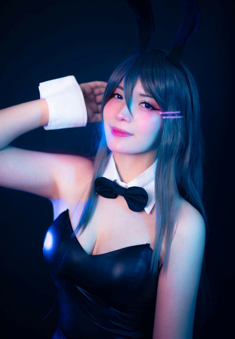 Hato Joestar 完璧なモデル 写真