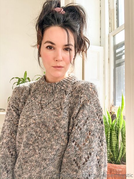 興奮した熟女オンリーファンズ 素敵 写真