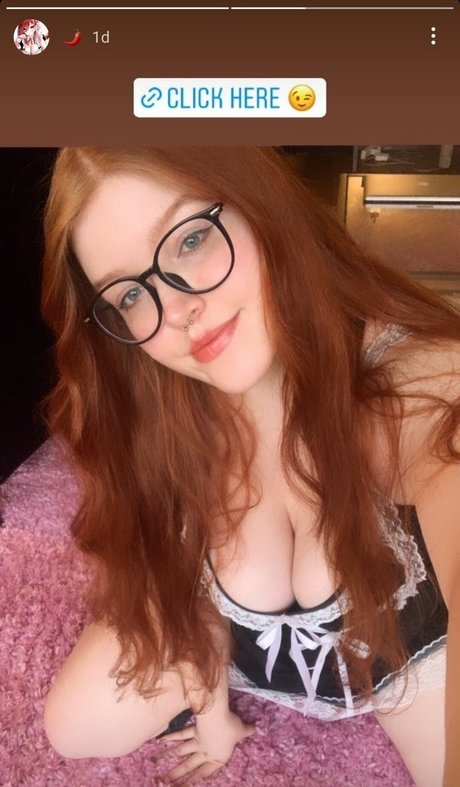 尖ったおっぱいオンリーファンズ セックス 画像