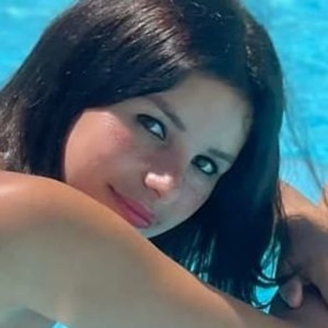 Laura Ghon トップモデル 写真