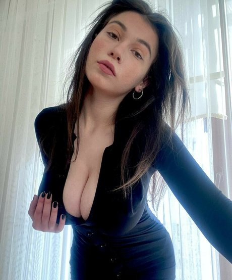 アナルファックオンリーファンズ 無料セックス 写真