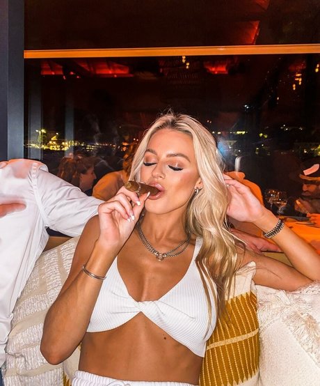 ダウンオンリーファン ホットxxx 写真