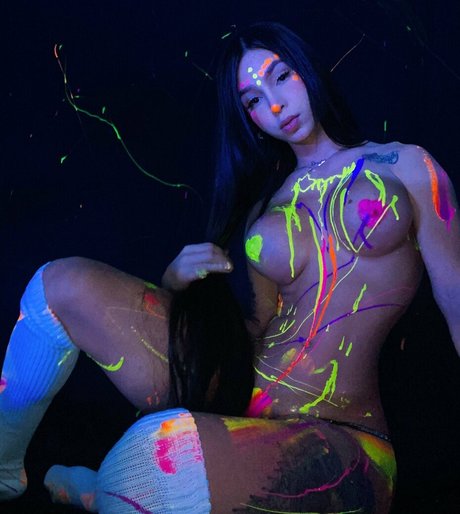 Alejarabbittx 独占モデル 写真