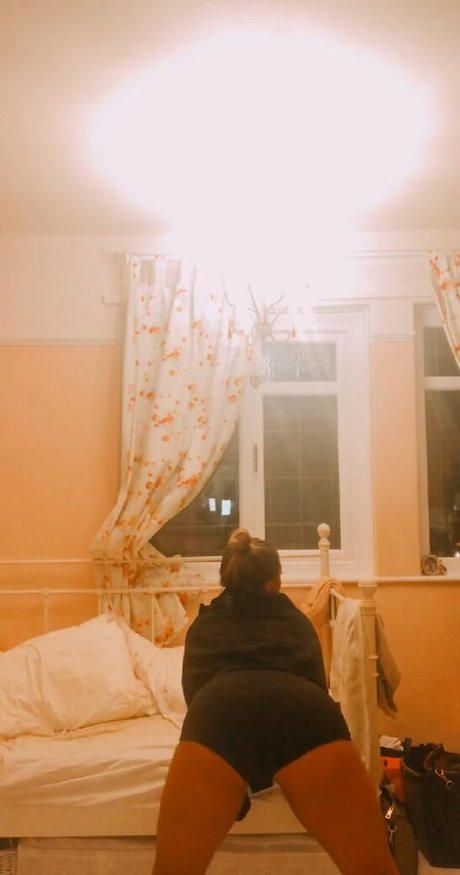 Kate Isobel Daisy 最高のポルノスター アーカイブ