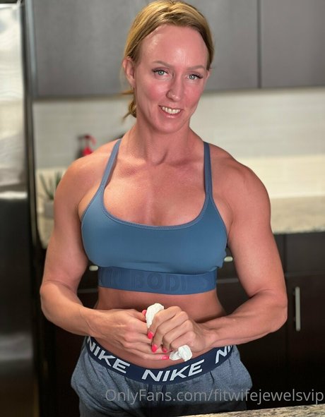 sexyfitnessgirl2020 スター 画像