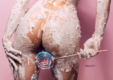 インド人セックスオンリーファンズ 裸 写真