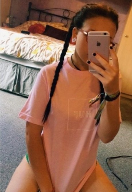 asmrマッサージオンリーファンズ ホットヌード アーカイブ