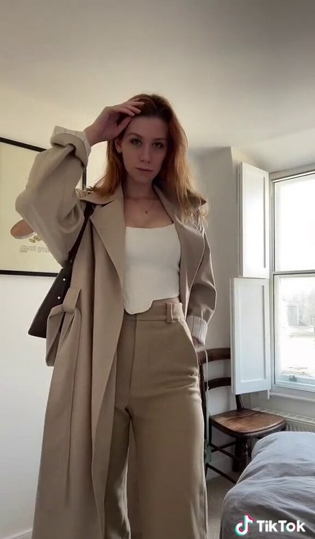 キティ無料オンリーファンズ 美しい ギャラリー