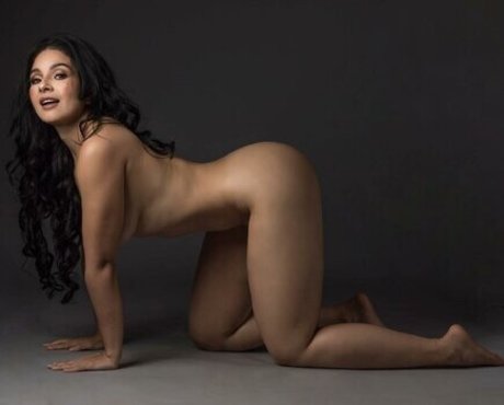 ドイツのアマチュアオンリーファンズ アート裸 ギャラリー