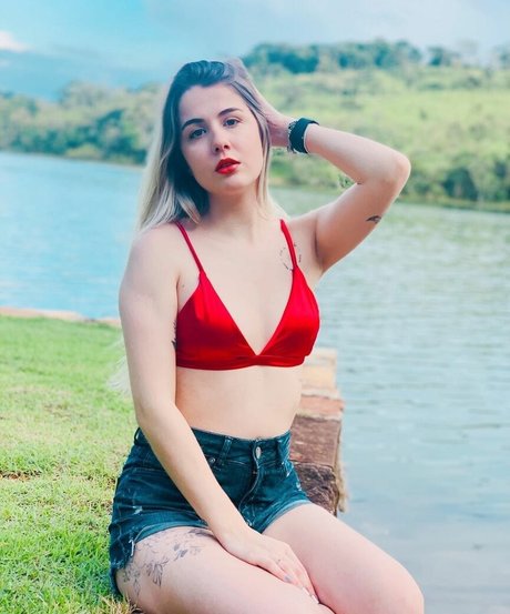 Roberta Pfaff ポルノスター 可愛い アーカイブ