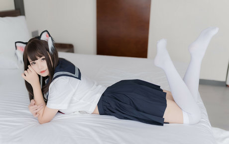 ストリップショー オンリーファンズ セクシー 画像