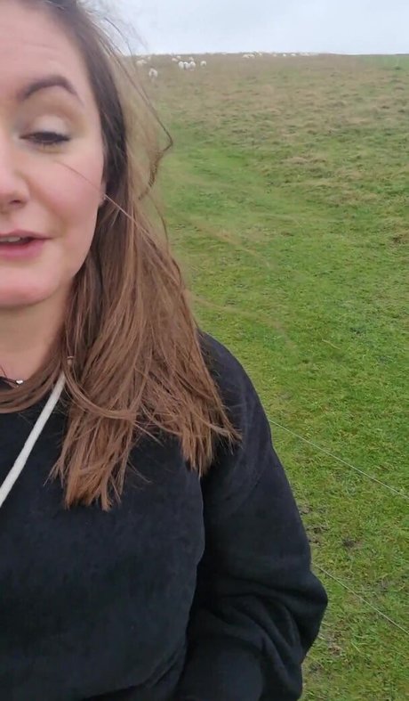 ジンジャーティーンオンリーファンズ 無料裸 画像