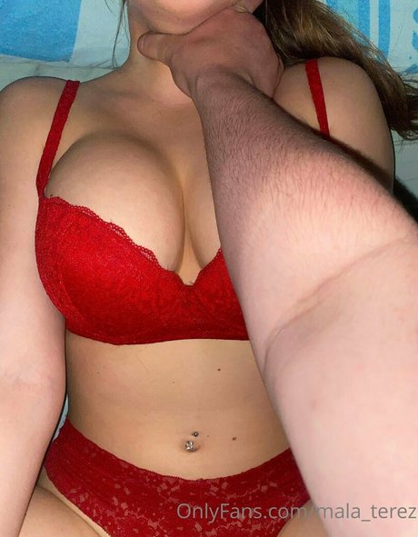 mala terez セクシーなスター 写真