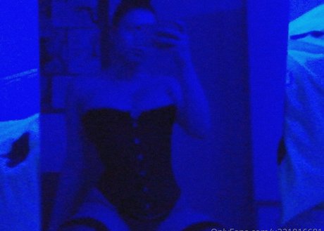 おばあちゃんの熟女オンリーファンズ ホット 写真