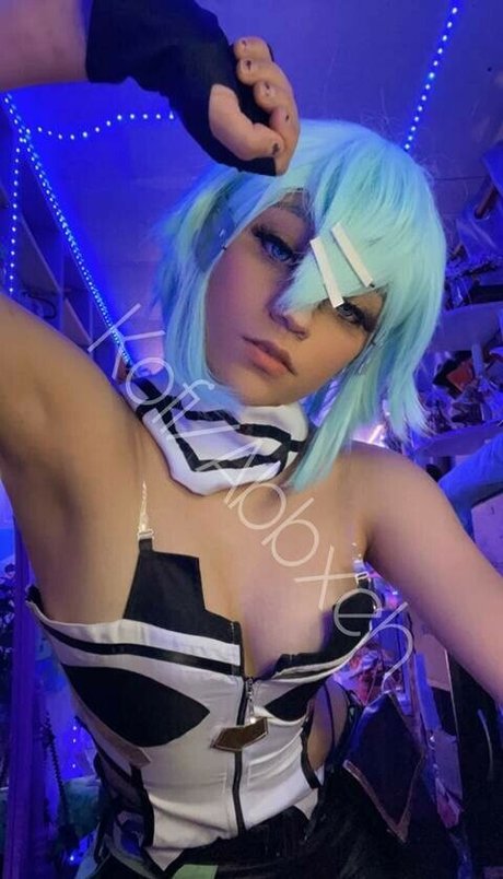 Abbxster エロティックなモデル 画像