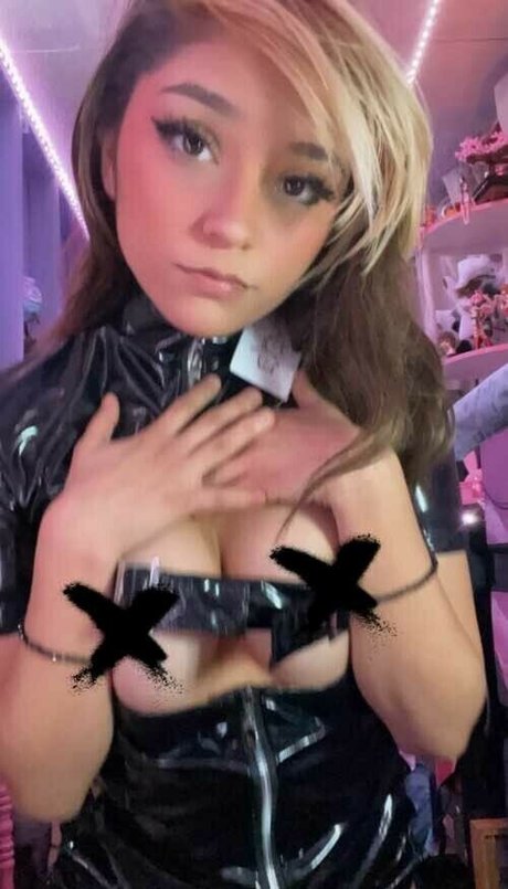 Abbxster エロティック女優 写真