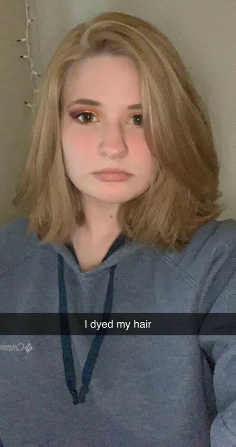 babie nicole ポルノモデル ギャラリー