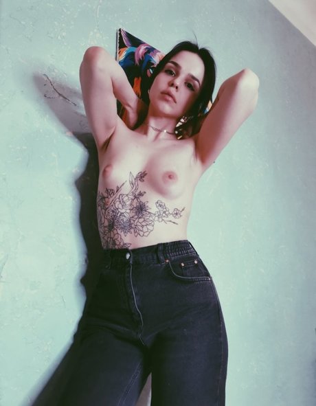 精子オンリーファン HD 写真