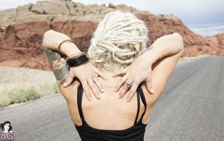 後背位オンリーファンズ 美しいxxx ギャラリー