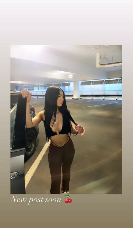 Bailey King ポルノモデル 写真