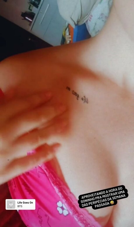 ティーンランジェリーオンリーファンズ 無料アダルト 画像