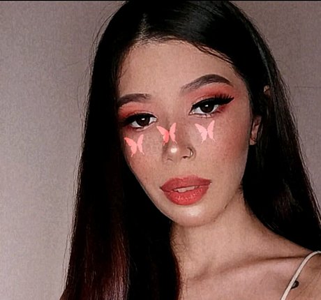 Anmongero アダルトスター 画像