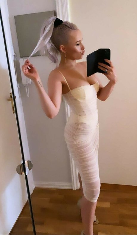 お尻崇拝オンリーファンズ アートポルノ 写真