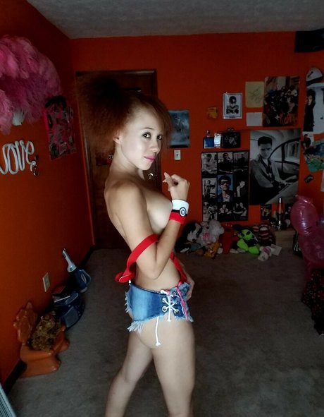 Model Gina Rivera xxxポルノスター 画像