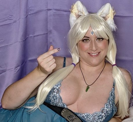 Lady Kitsune エロティックなポルノスター 写真