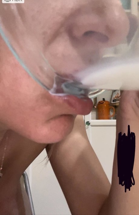 asmr ジンジャー オンリーファンズ えろた 写真