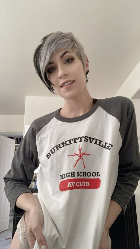 Steff Von Schweetz 独占スター ギャラリー