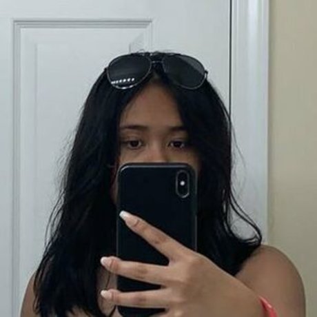 Oyasia 最高のモデル 写真