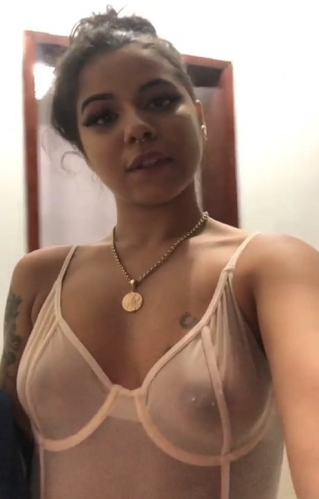 Julia Peixoto 高品質のポルノスター 写真