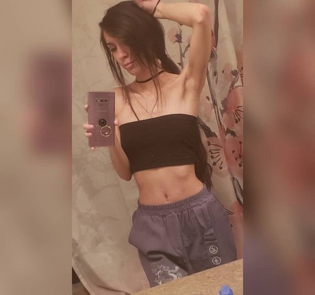 MaryMaybe 素敵なモデル ギャラリー