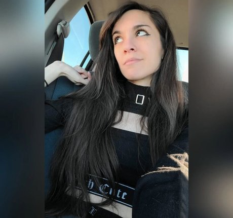 MaryMaybe アートモデル 写真