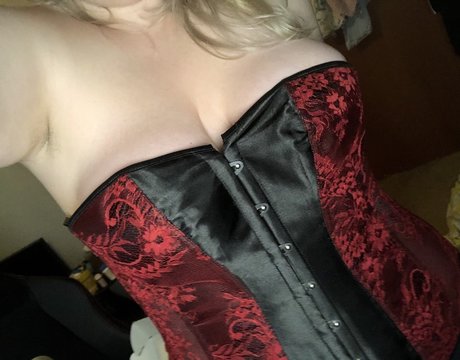 アジアの無料オンリーファンズ 無料エロ 画像