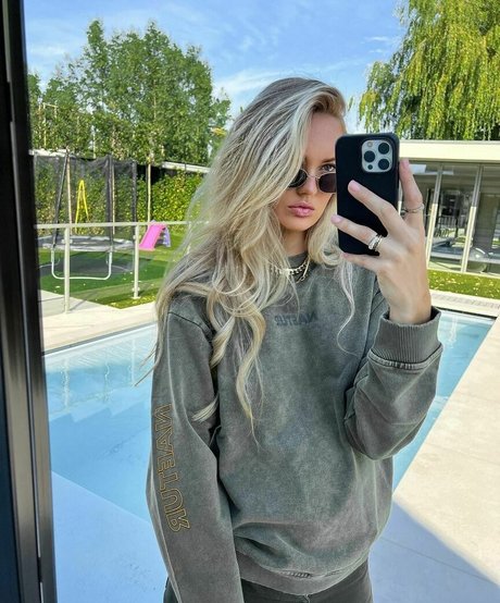 射精パパオンリーファンズ セクシーxxx 写真