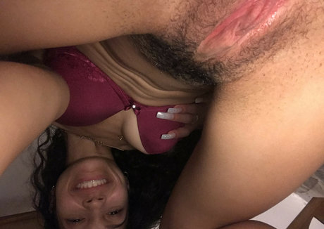 tinylatina31 ポルノモデル 写真