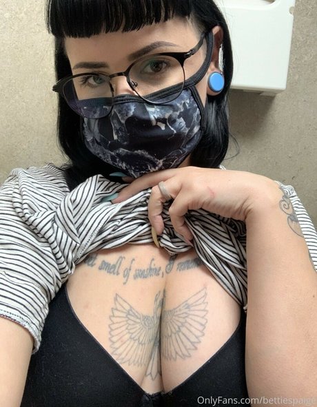 BettiesPaige 独占スター 写真