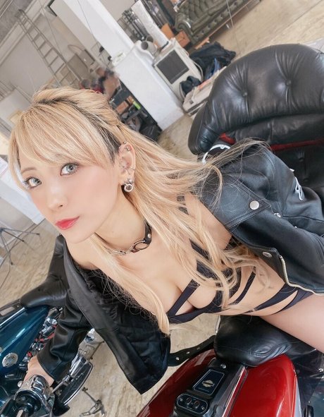 貞操帯オンリーファンズ 美しいヌード 写真